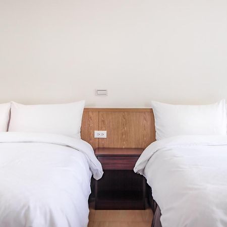 Moonlake B&B Yuchi Habitación foto