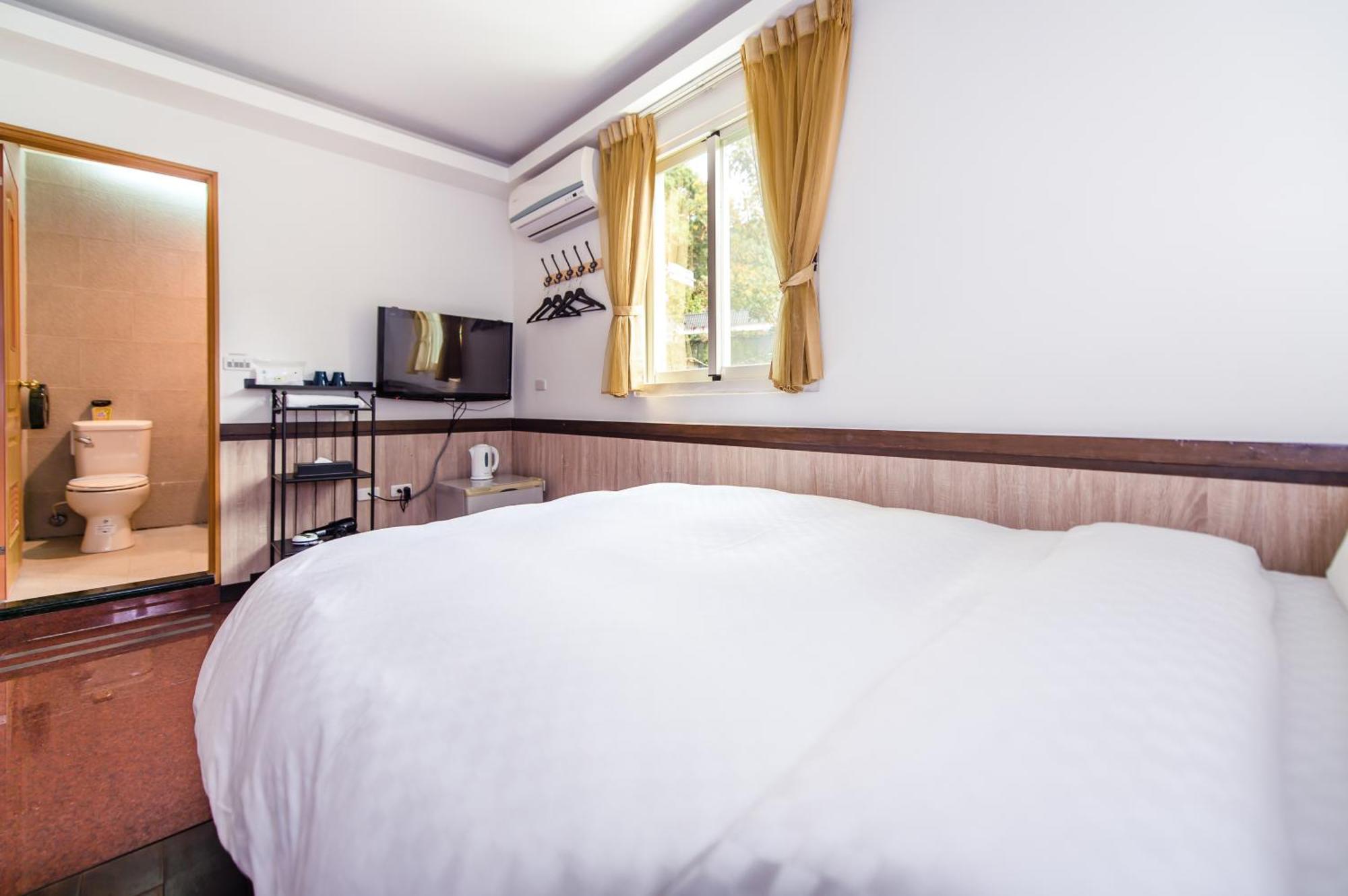 Moonlake B&B Yuchi Habitación foto